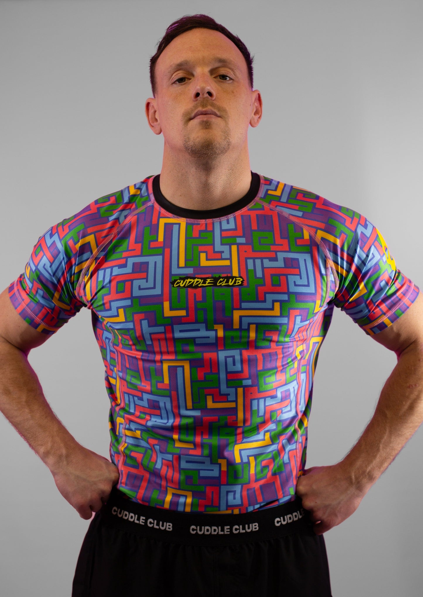 The Maze - Short Sleeve Rash Guard