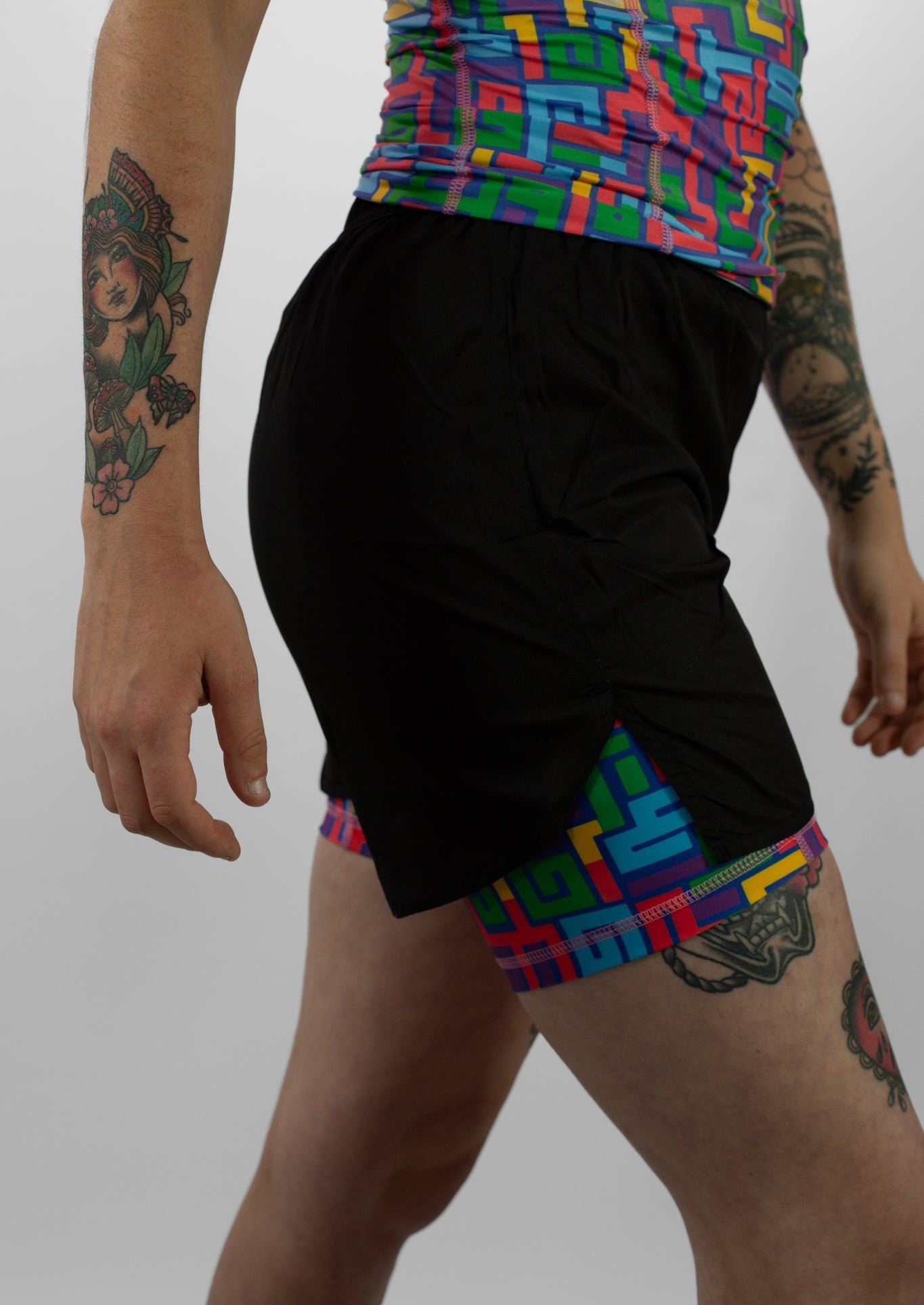 The Maze Shorts - Unisex